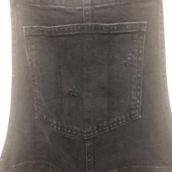 NWT Old Navy SIZE 6 TALL Distressed Festival Farmers Black Women’s Jean Overalls - Picture 3 of 15
